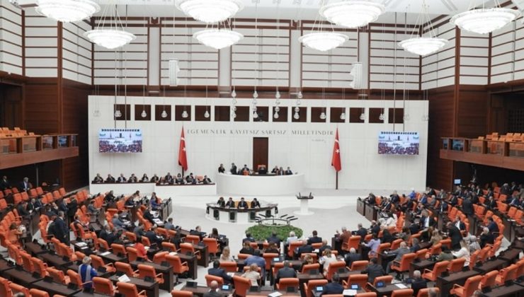 Öğretmenlik Meslek Kanunu: İlk 6 madde kabul edildi