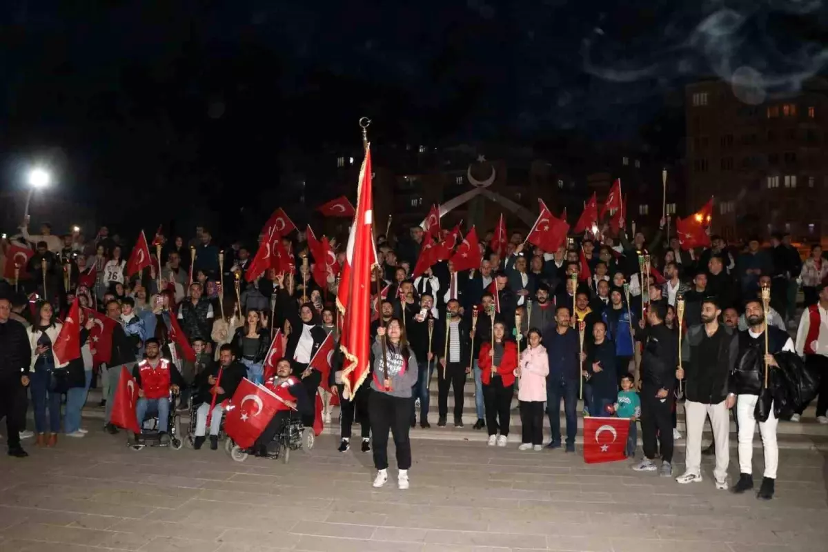 Siirt’te Fener Alayı Coşkusu